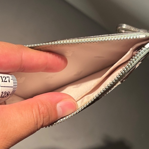 Kate Spade Medium L-zip wallet holder Mint color preloved - Picture 4 of 6